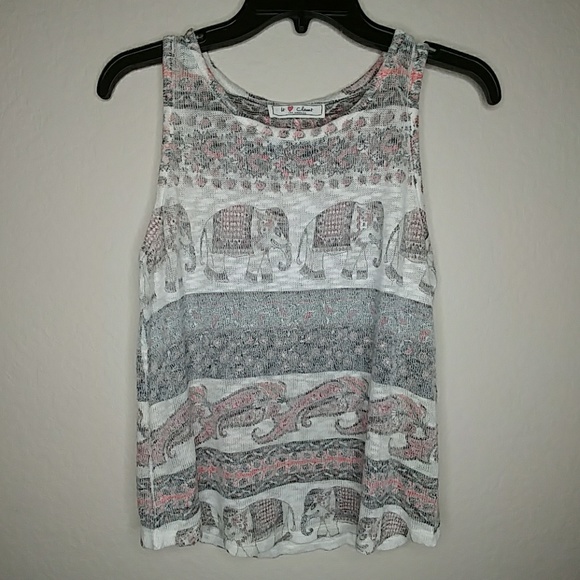 It Closet Comfy Red & Black Elephant Tank Top - Picture 2 of 5